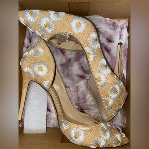 Jessica Simpson Daisy Heels